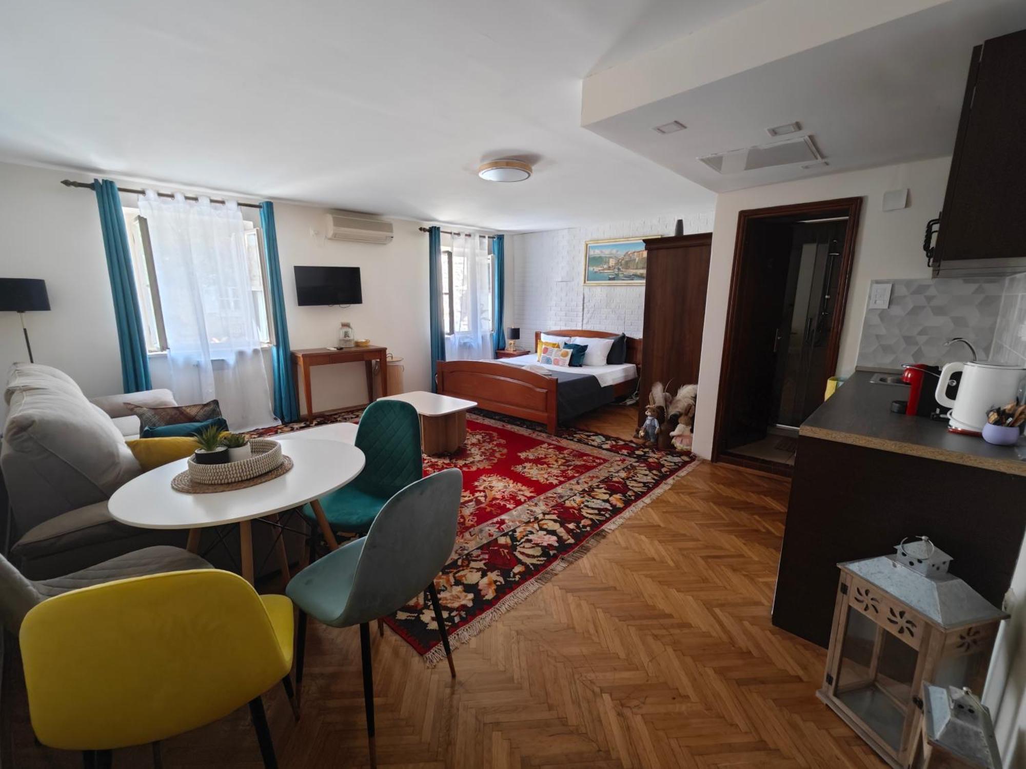 Beatrix Suites Budva Exterior foto