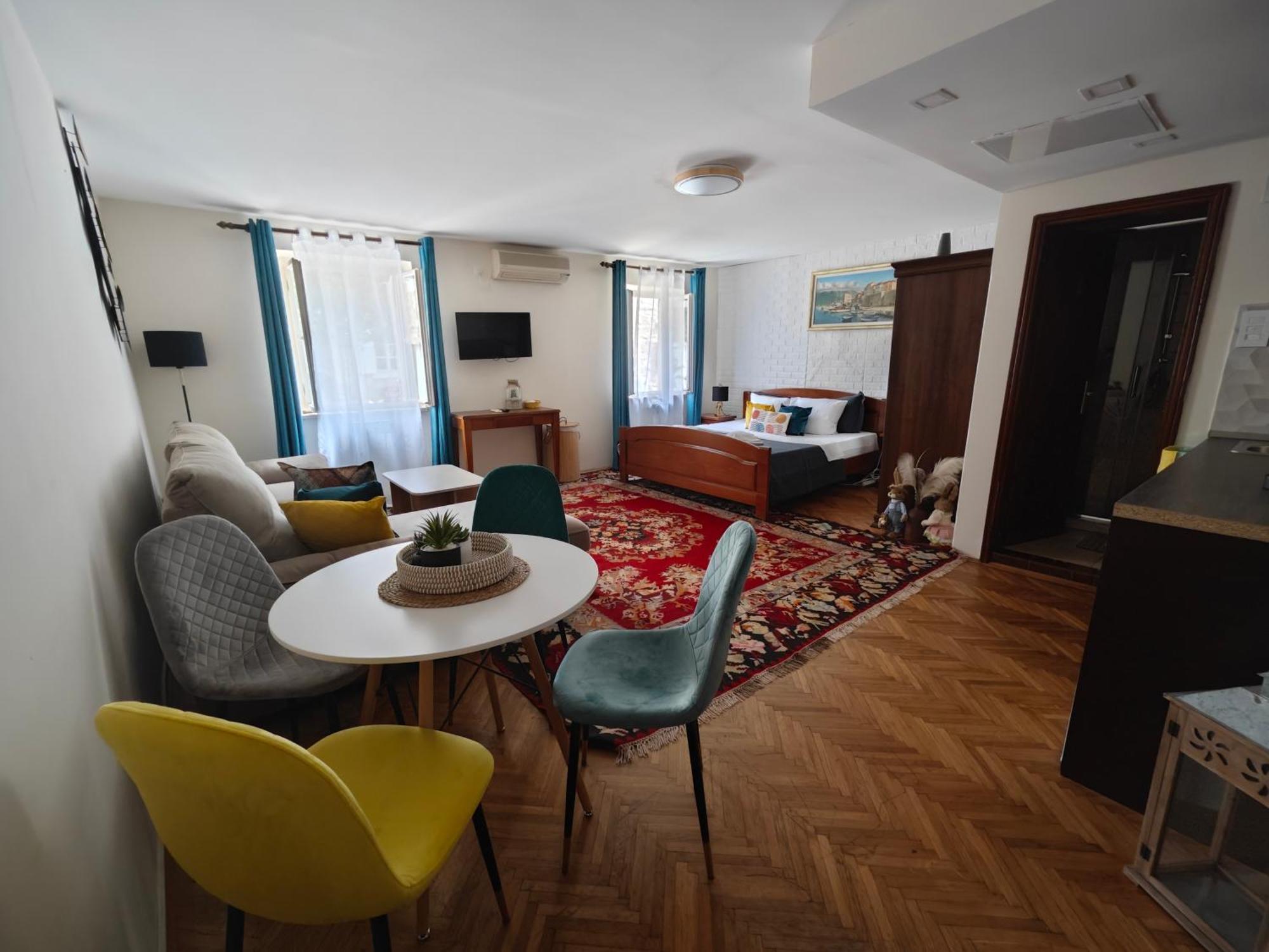 Beatrix Suites Budva Exterior foto
